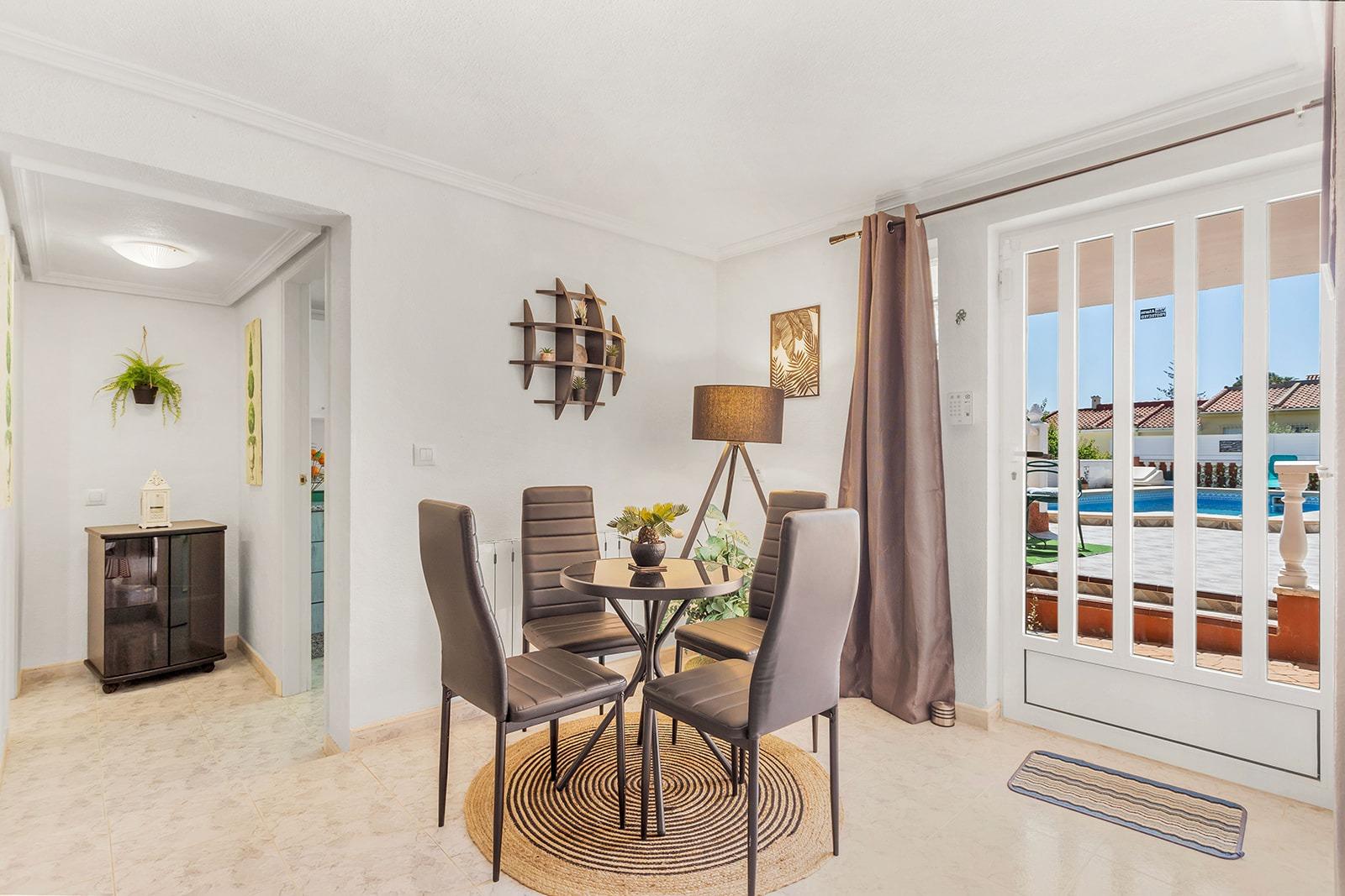Huvila Los Balcones, Alicante, Espanja 4 makuuhuonetta, 150 m2 No. 190400