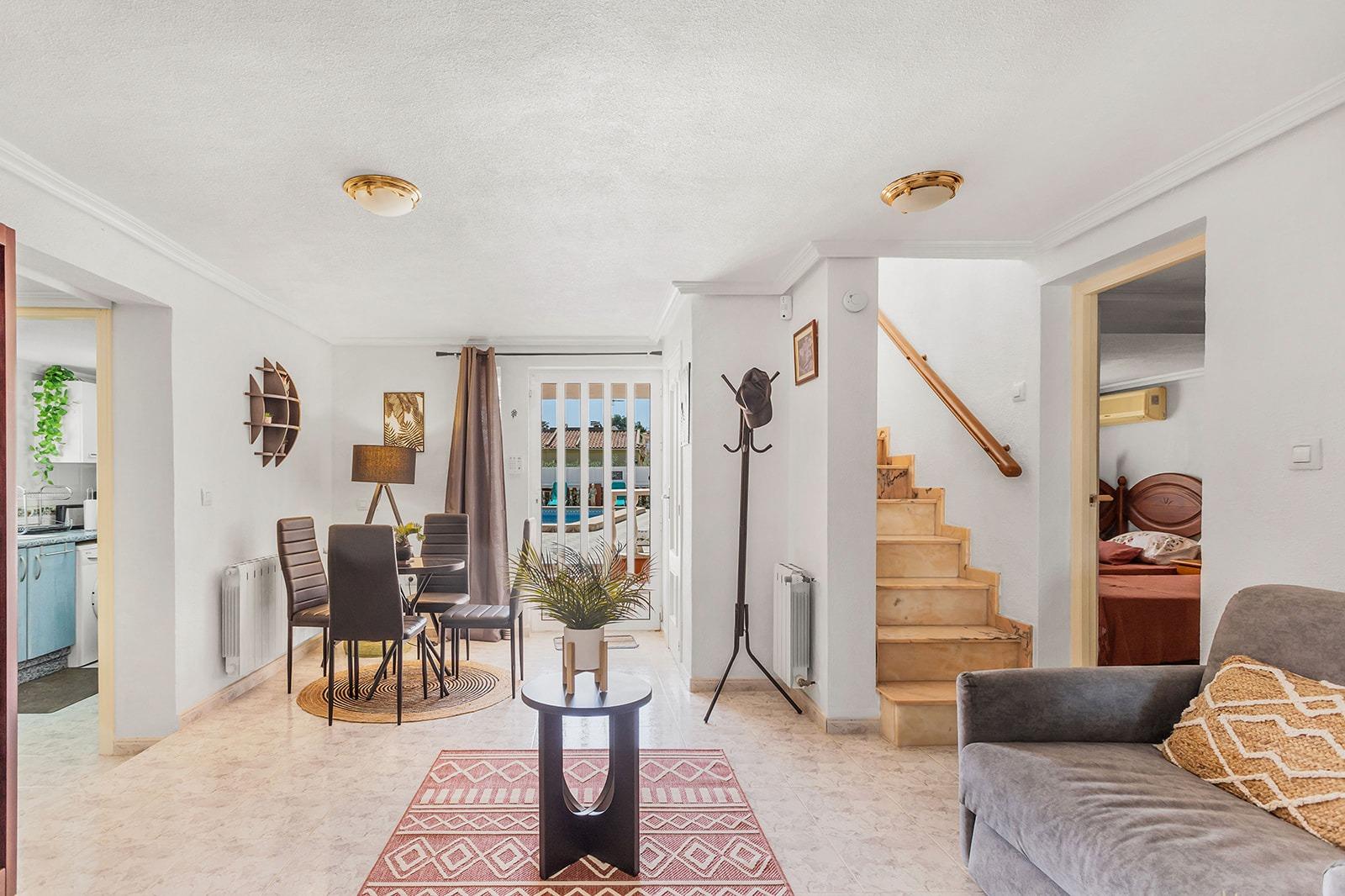 Huvila Los Balcones, Alicante, Espanja 4 makuuhuonetta, 150 m2 No. 190400