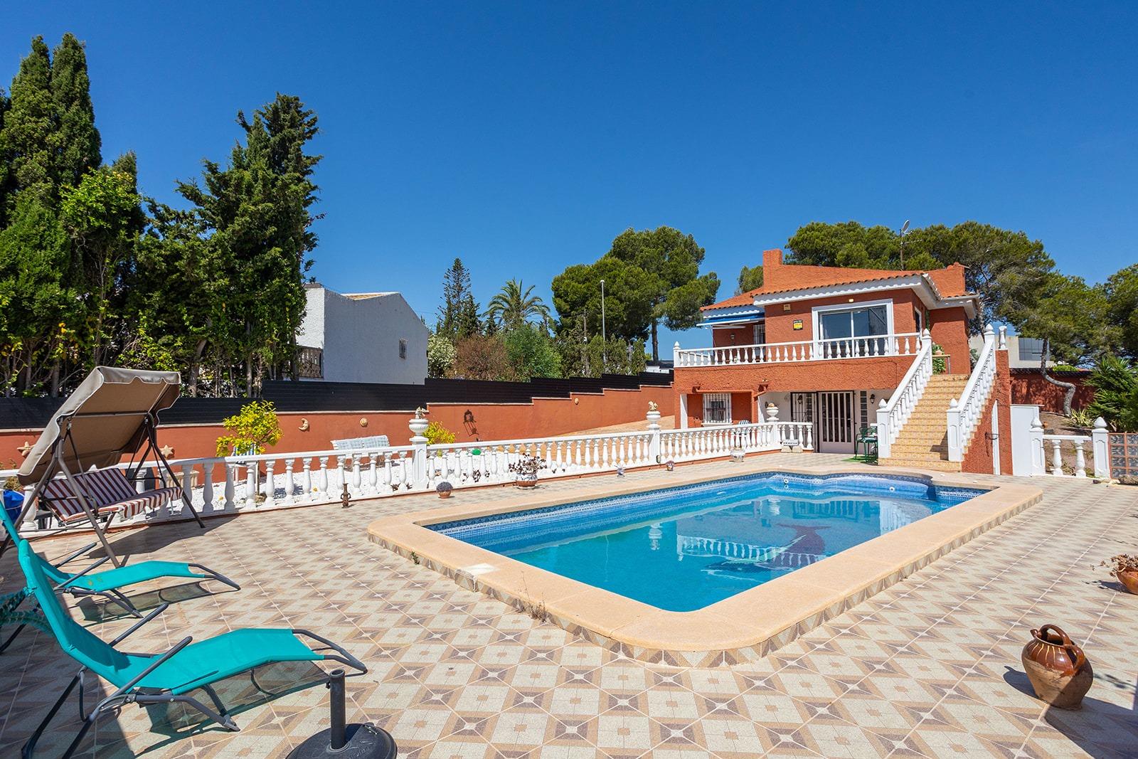 Huvila Los Balcones, Alicante, Espanja 4 makuuhuonetta, 150 m2 No. 190400
