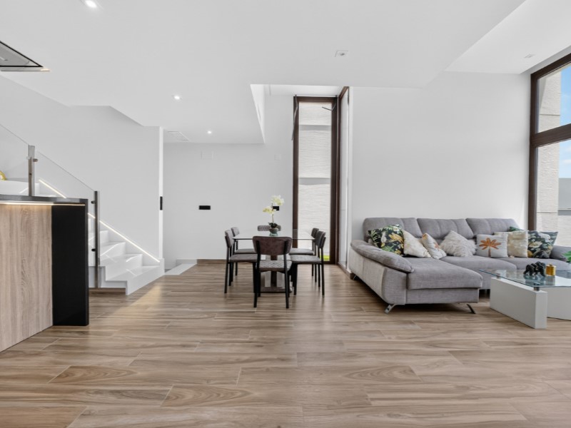 Villa à Torrevieja, Alicante, Espagne 4 chambres, 149 m2 No. 190096