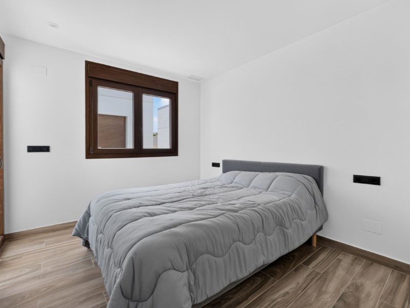Villa à Torrevieja, Alicante, Espagne 4 chambres, 149 m2 No. 190096