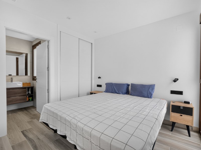 Villa à Torrevieja, Alicante, Espagne 4 chambres, 149 m2 No. 190095