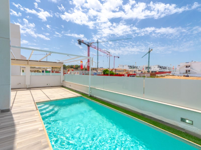 Villa à Torrevieja, Alicante, Espagne 4 chambres, 149 m2 No. 190095