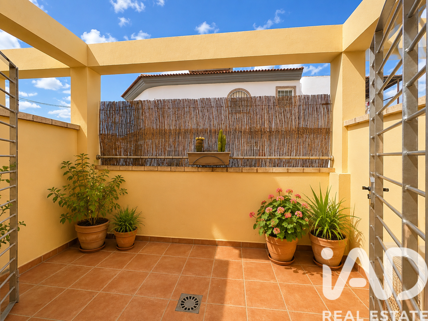 Kaupunkipientalo Cartama, Malaga, Espanja 2 makuuhuonetta, 86 m2 No. 172373