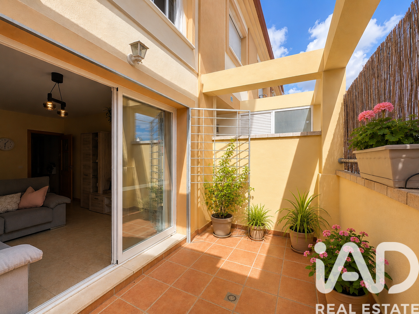 Kaupunkipientalo Cartama, Malaga, Espanja 2 makuuhuonetta, 86 m2 No. 172373