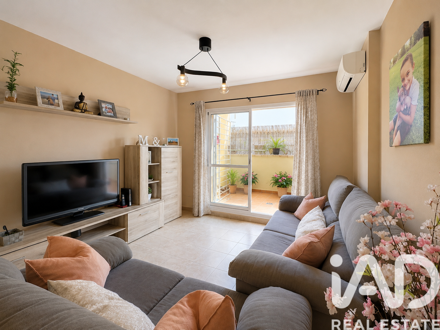 Kaupunkipientalo Cartama, Malaga, Espanja 2 makuuhuonetta, 86 m2 No. 172373