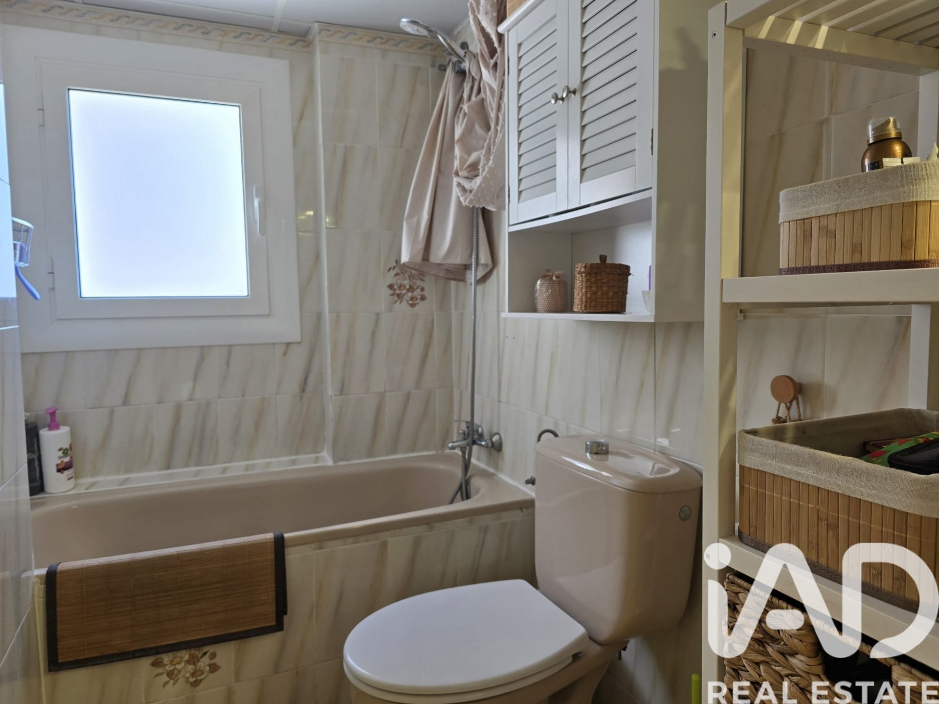 Townhouse in Cunit, Tarragona, Spain 4 bedrooms, 144 sq.m. No. 172376