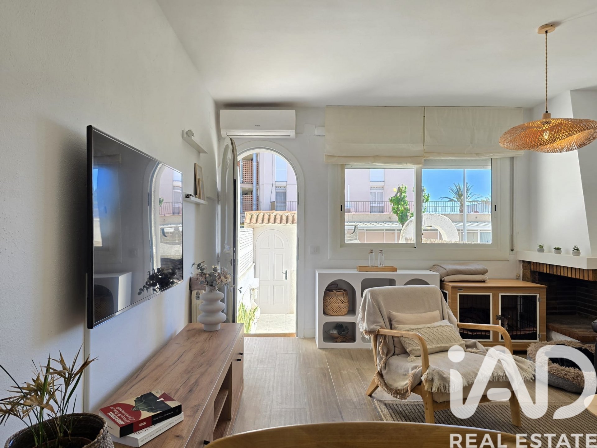 Townhouse in Cunit, Tarragona, Spain 4 bedrooms, 144 sq.m. No. 172376