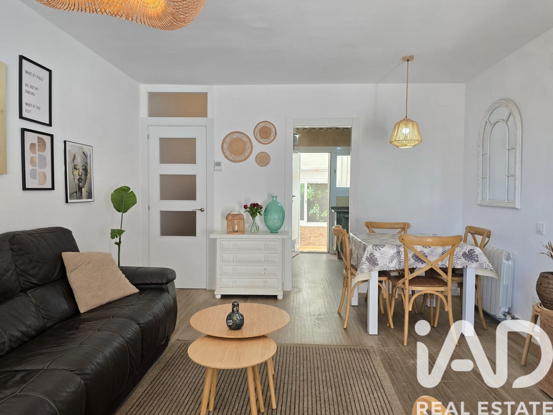 Townhouse in Cunit, Tarragona, Spain 4 bedrooms, 144 sq.m. No. 172376