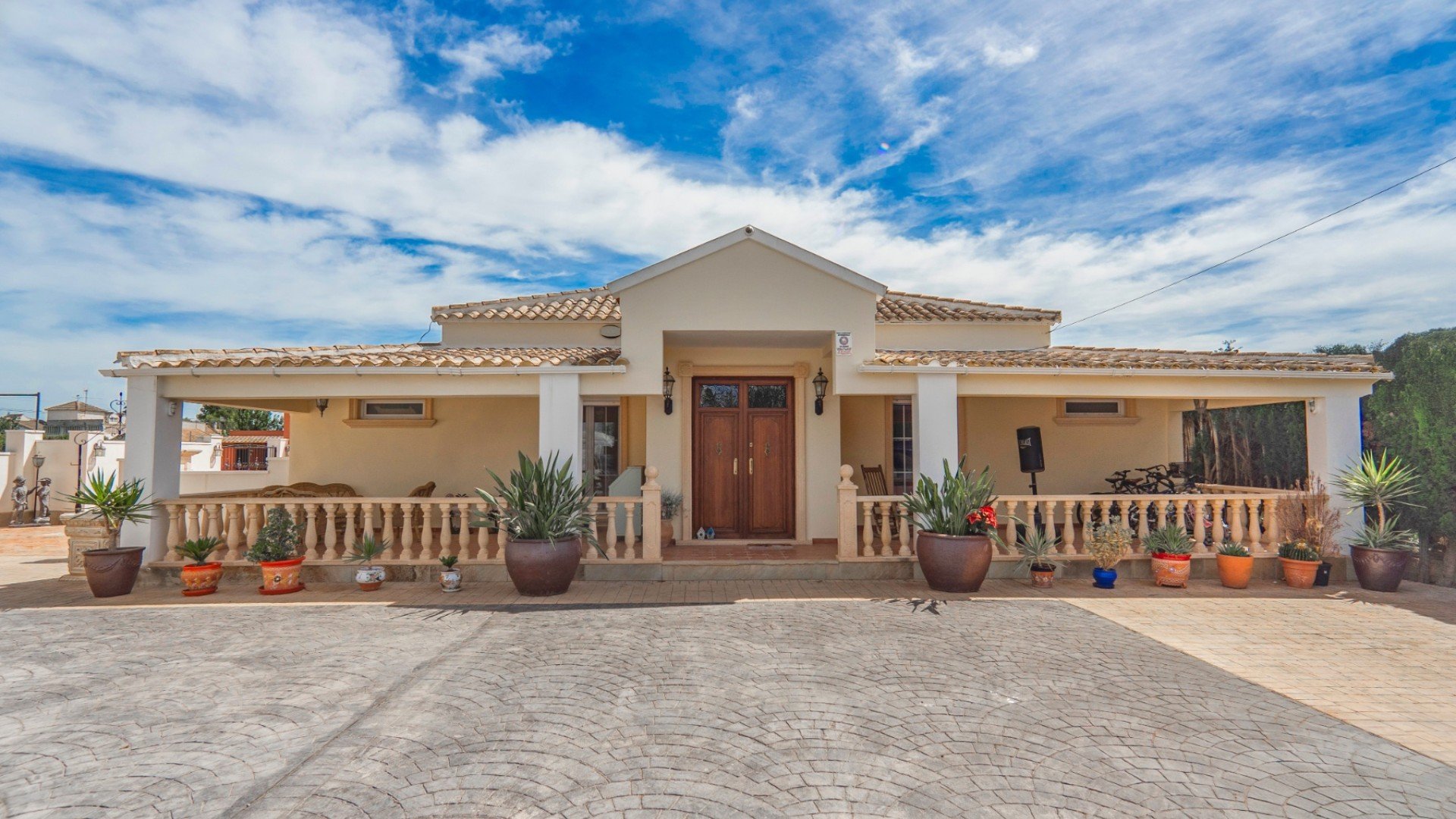 Finca in Daya Vieja, Alicante, Spanien 6 Schlafzimmer, 299 m2 Nr. 137891