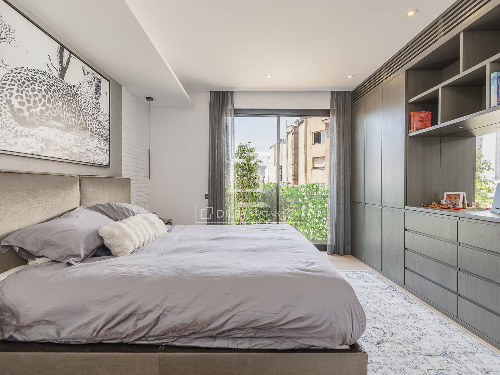 Attico a Barcelona, Spagna 5 camere da letto, 240 mq. N° 192538