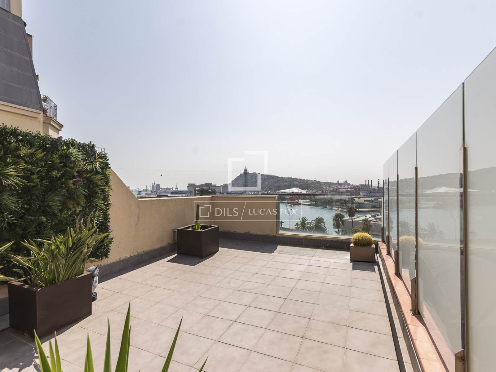 Penthouse w Barcelona, Hiszpania 1 sypialnia, 53 mkw. nr 192536