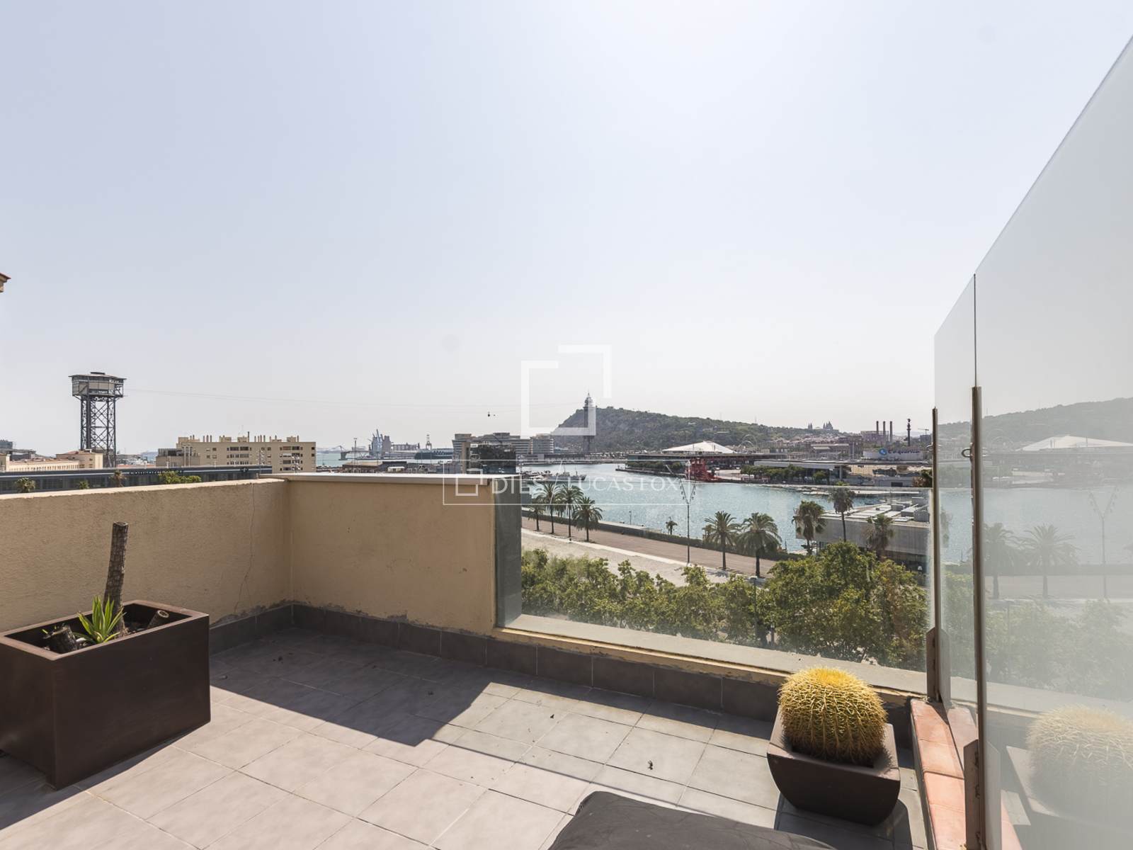 Penthouse w Barcelona, Hiszpania 1 sypialnia, 53 mkw. nr 192536