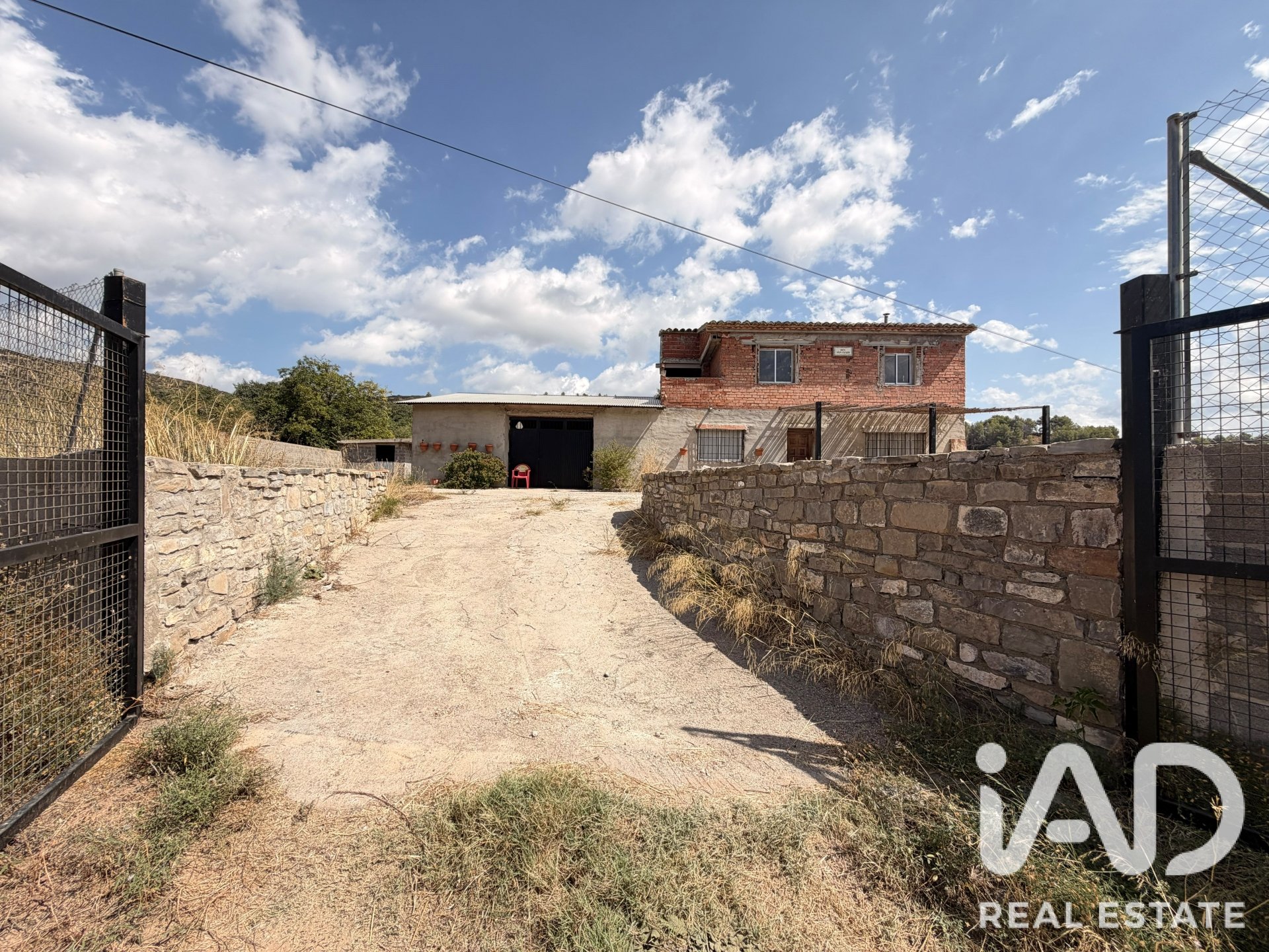 Сasa en Jérica, Castellón, España 3 dormitorios, 346 m2 No. 195075