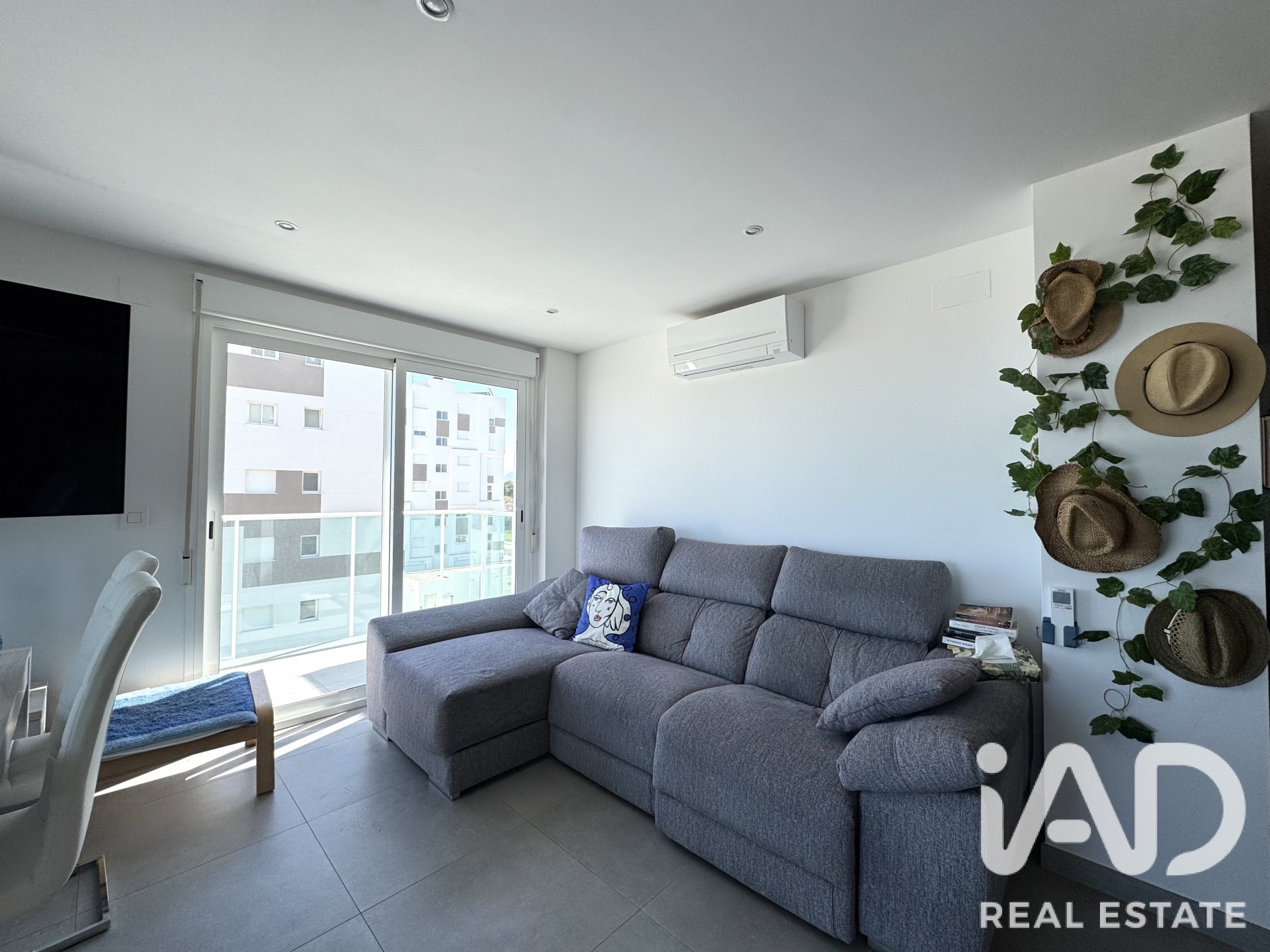 Apartment in Oliva, Valencia, Spain 2 bedrooms, 93 sq.m. No. 195073