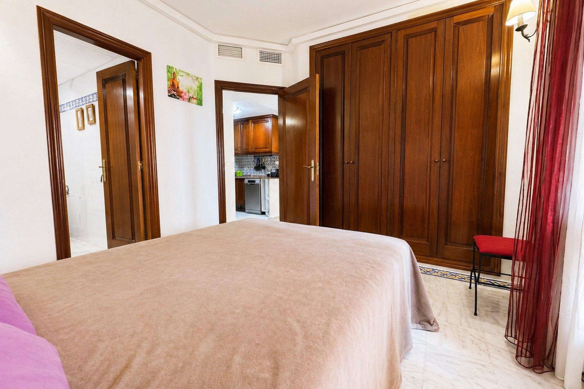 Wohnung in Torrevieja, Alicante, Spanien 3 Schlafzimmer, 97 m2 Nr. 168053