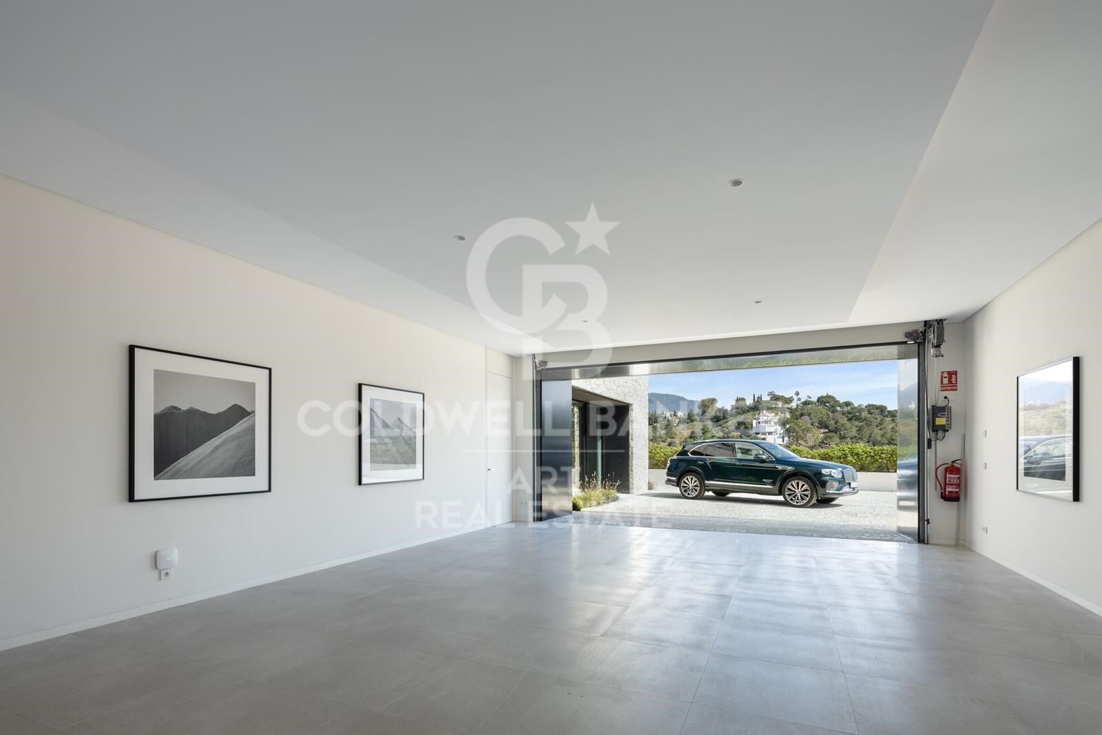 Villa in Benahavis, Malaga, Spain 8 bedrooms, 1445 sq.m. No. 158871