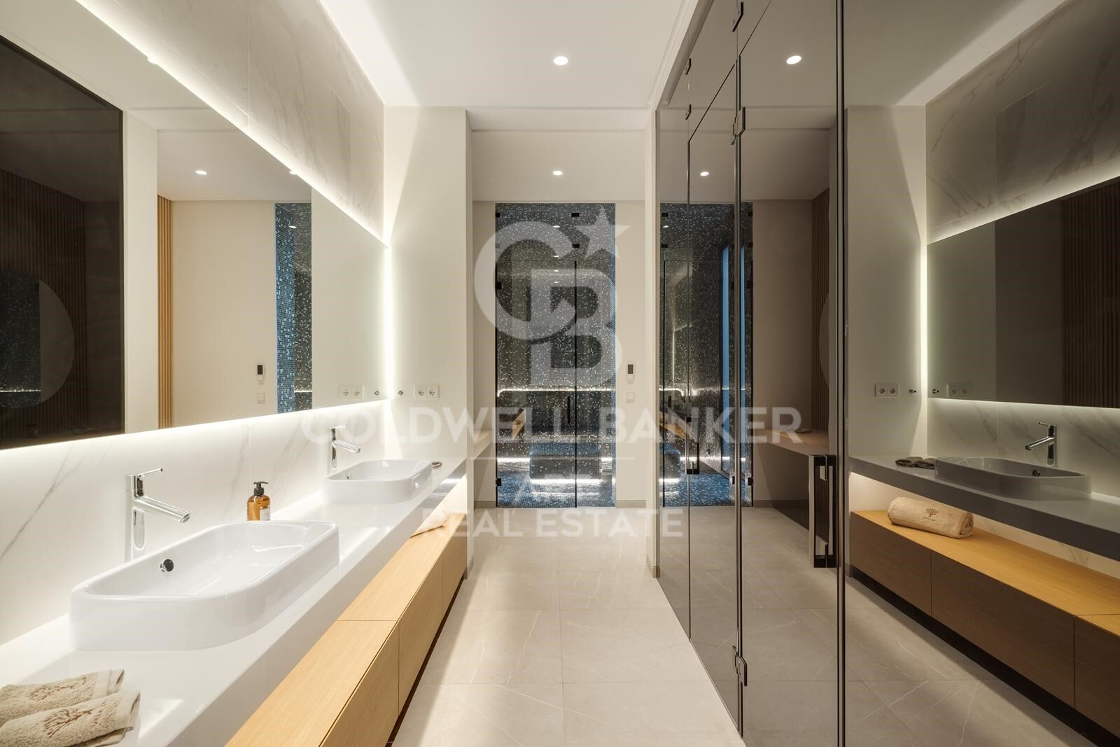 Villa in Benahavis, Malaga, Spain 8 bedrooms, 1445 sq.m. No. 158871