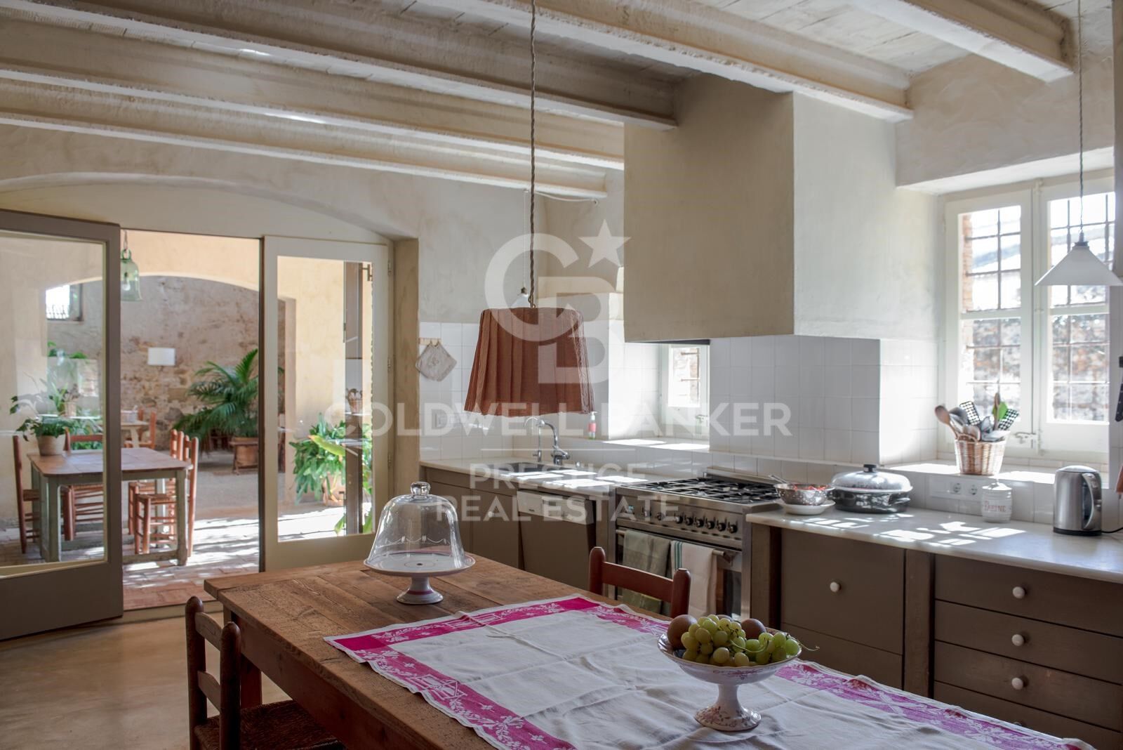 House à Girona, Espagne 6 chambres, 842 m2 No. 160114