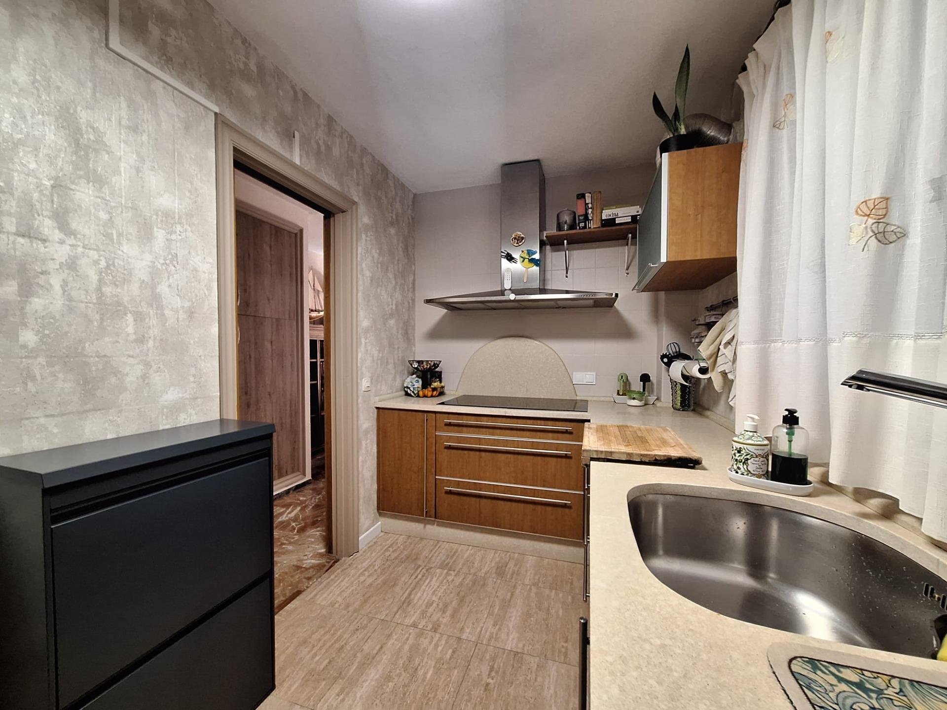 Apartment in Alicante, Spain 3 bedrooms, 127 sq.m. No. 143562