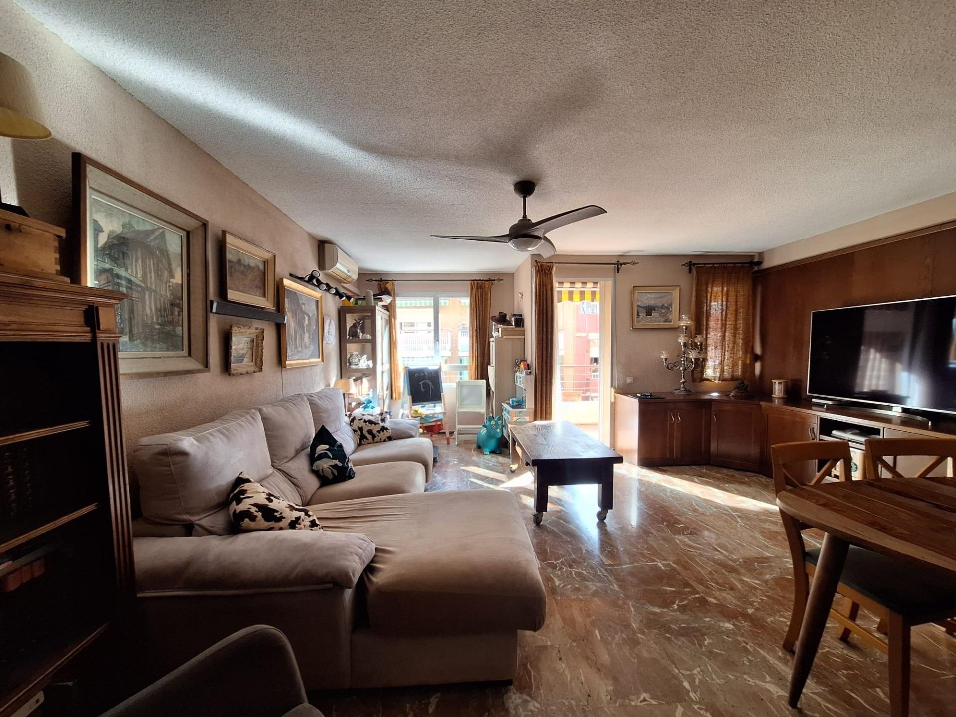 Apartment in Alicante, Spain 3 bedrooms, 127 sq.m. No. 143562