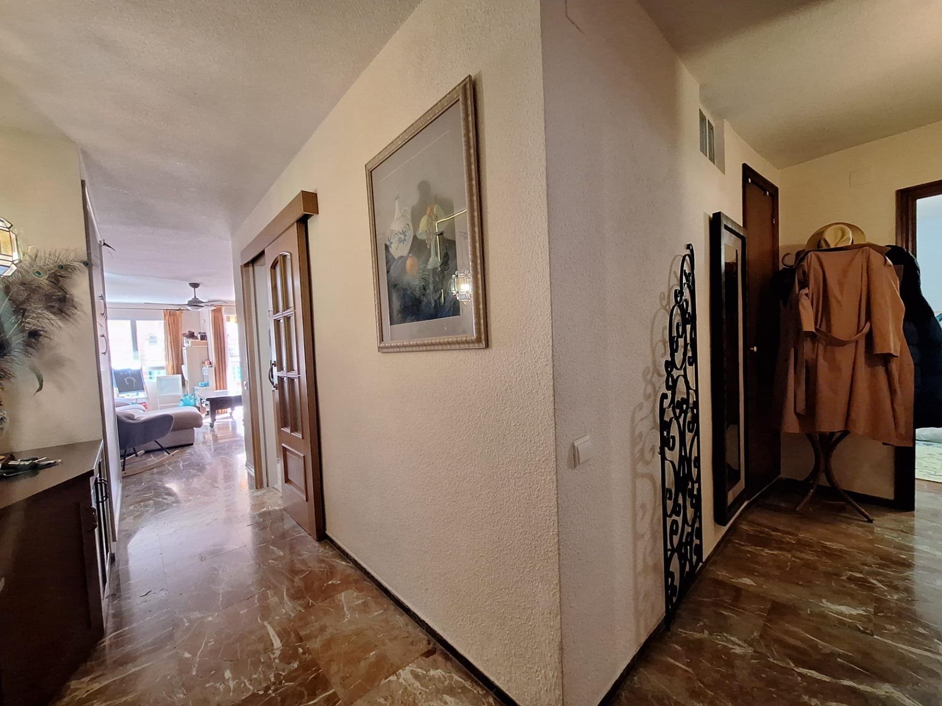 Apartment in Alicante, Spain 3 bedrooms, 127 sq.m. No. 143562