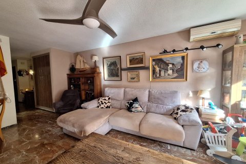 Apartment in Alicante, Spain 3 bedrooms, 127 sq.m. No. 143562