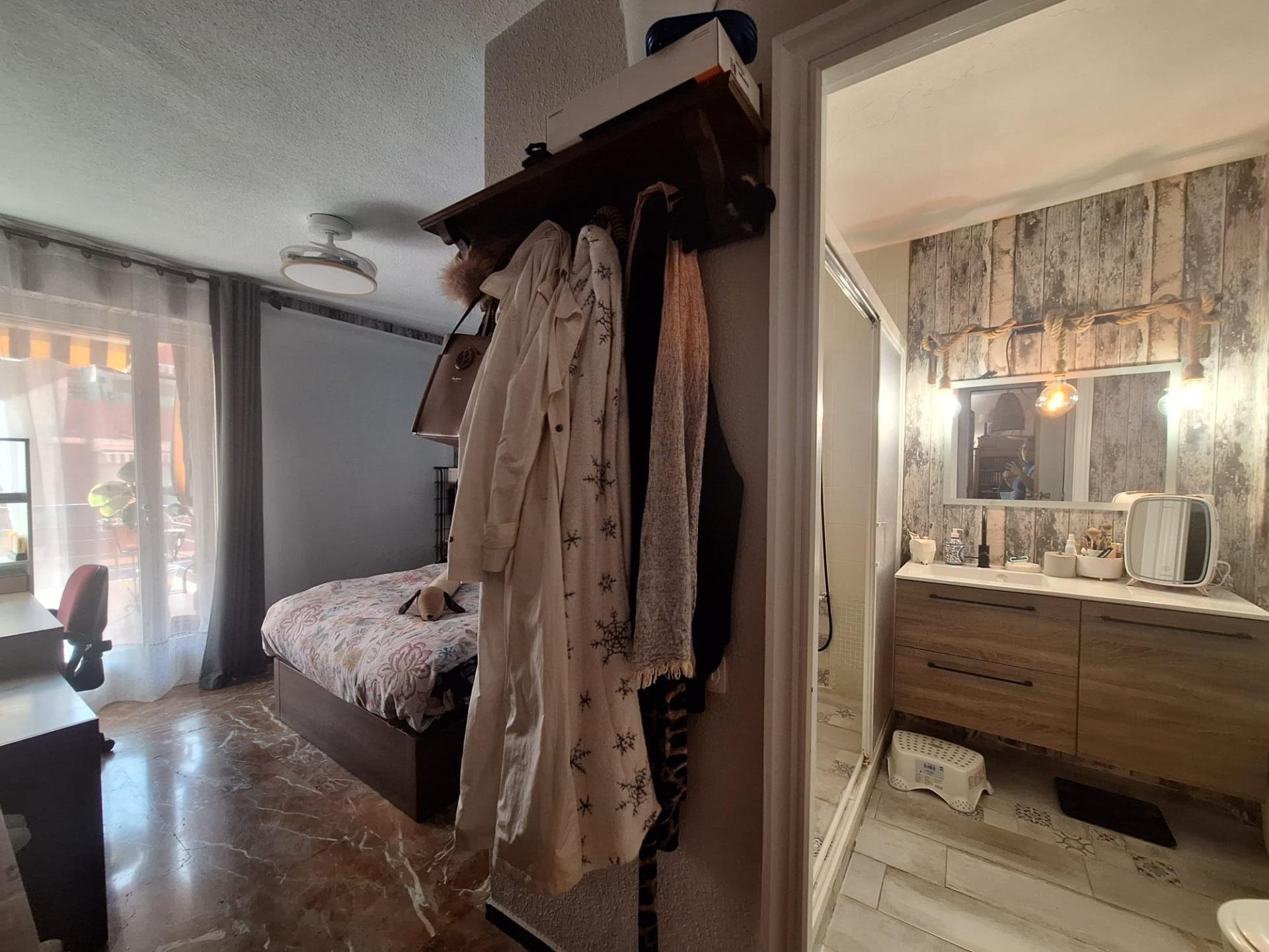 Apartment in Alicante, Spain 3 bedrooms, 127 sq.m. No. 143562