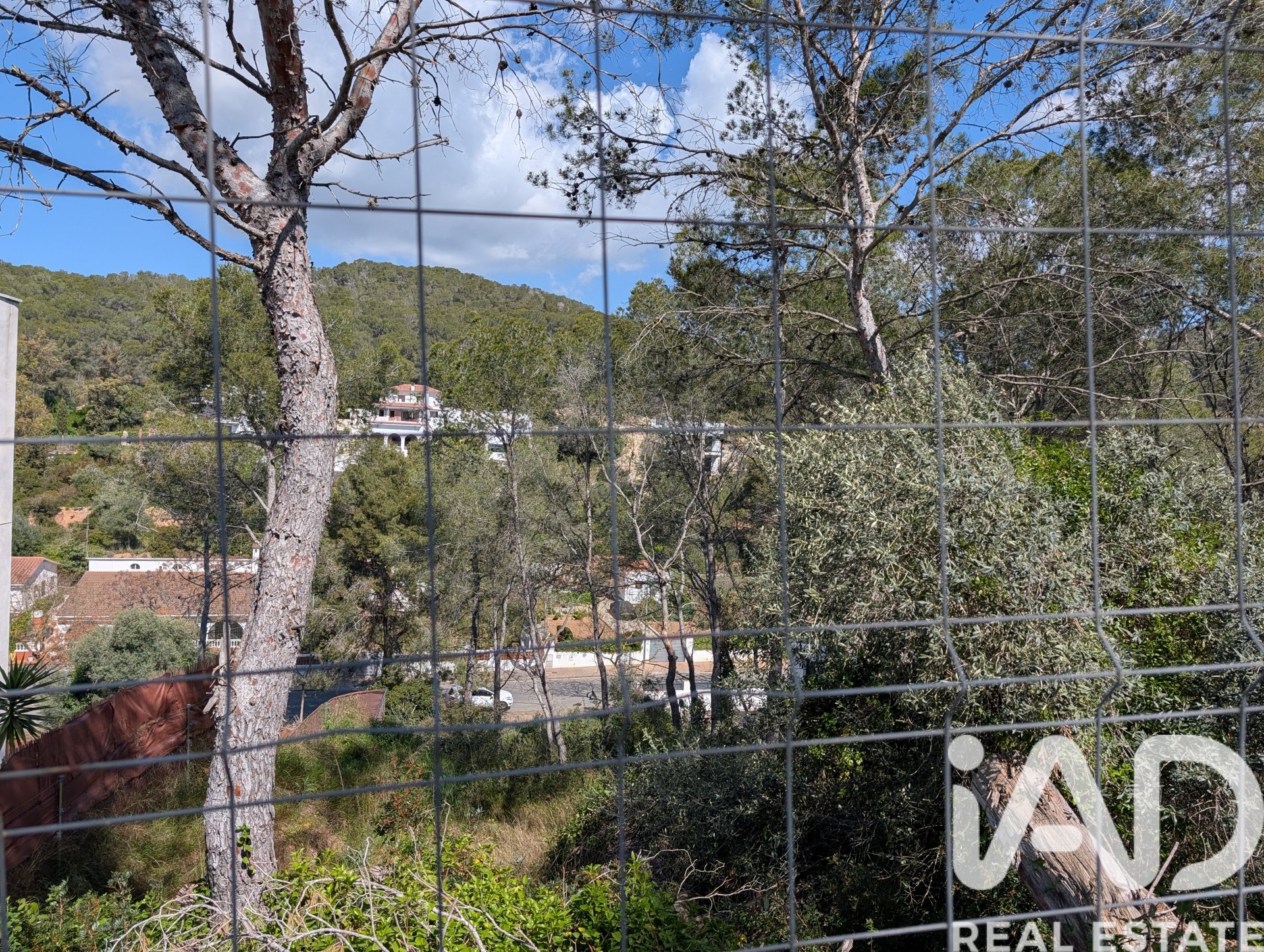 Terreno a Sant Pere de Ribes, Barcelona, Spagna 489 mq. N° 185002