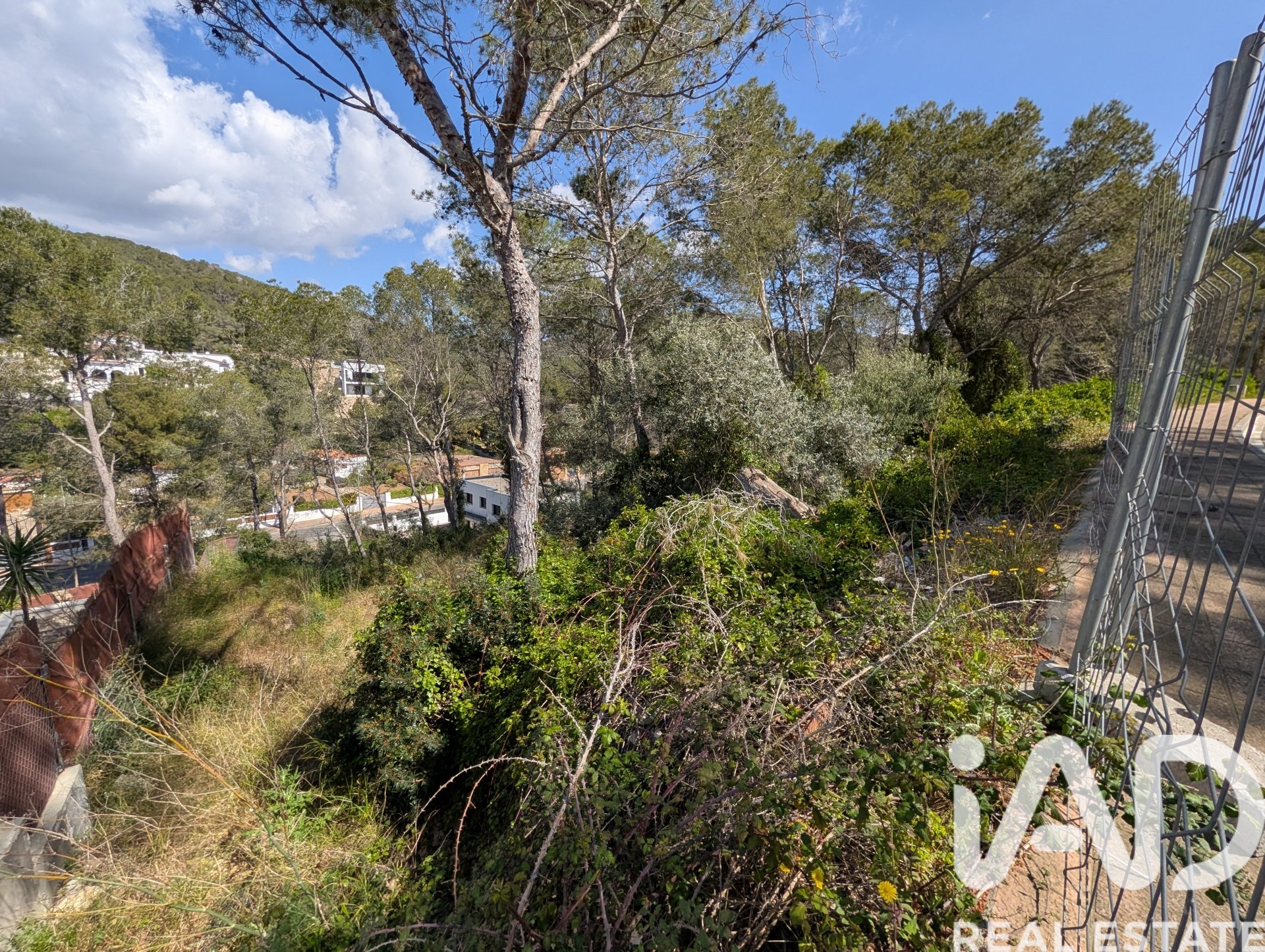 Terreno a Sant Pere de Ribes, Barcelona, Spagna 489 mq. N° 185002