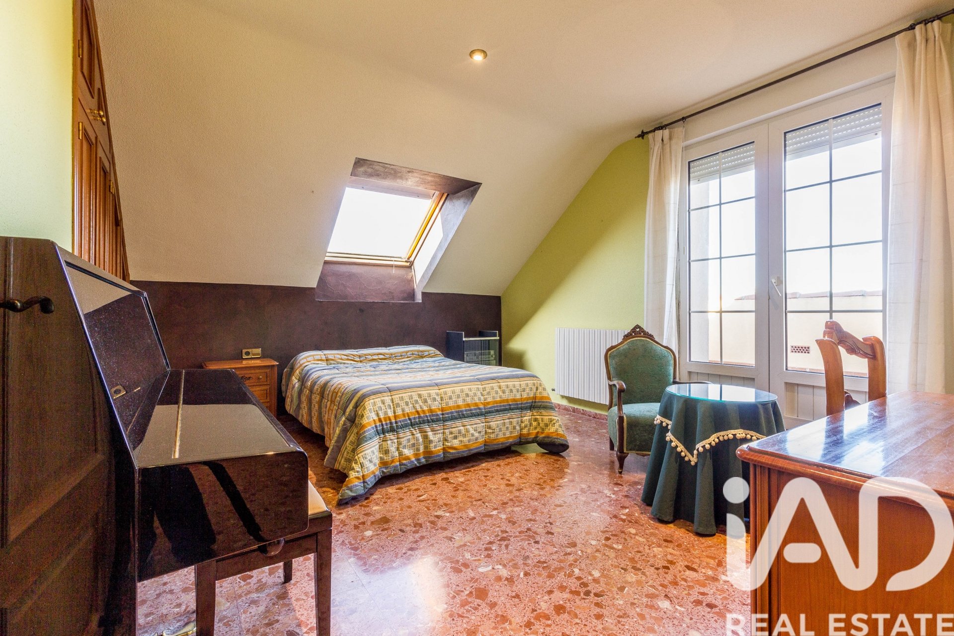 House in Yecla, Murcia, Spanien 7 Schlafzimmer, 450 m2 Nr. 173059