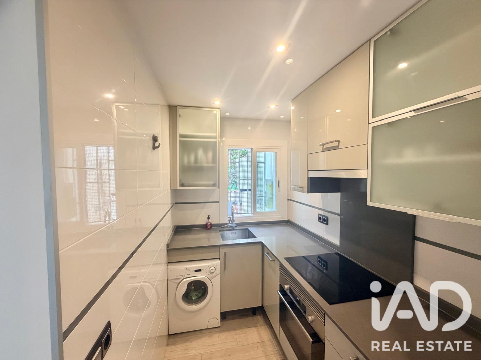 Apartment in Castelldefels, Barcelona, Spain 2 bedrooms, 72 sq.m. No. 195011