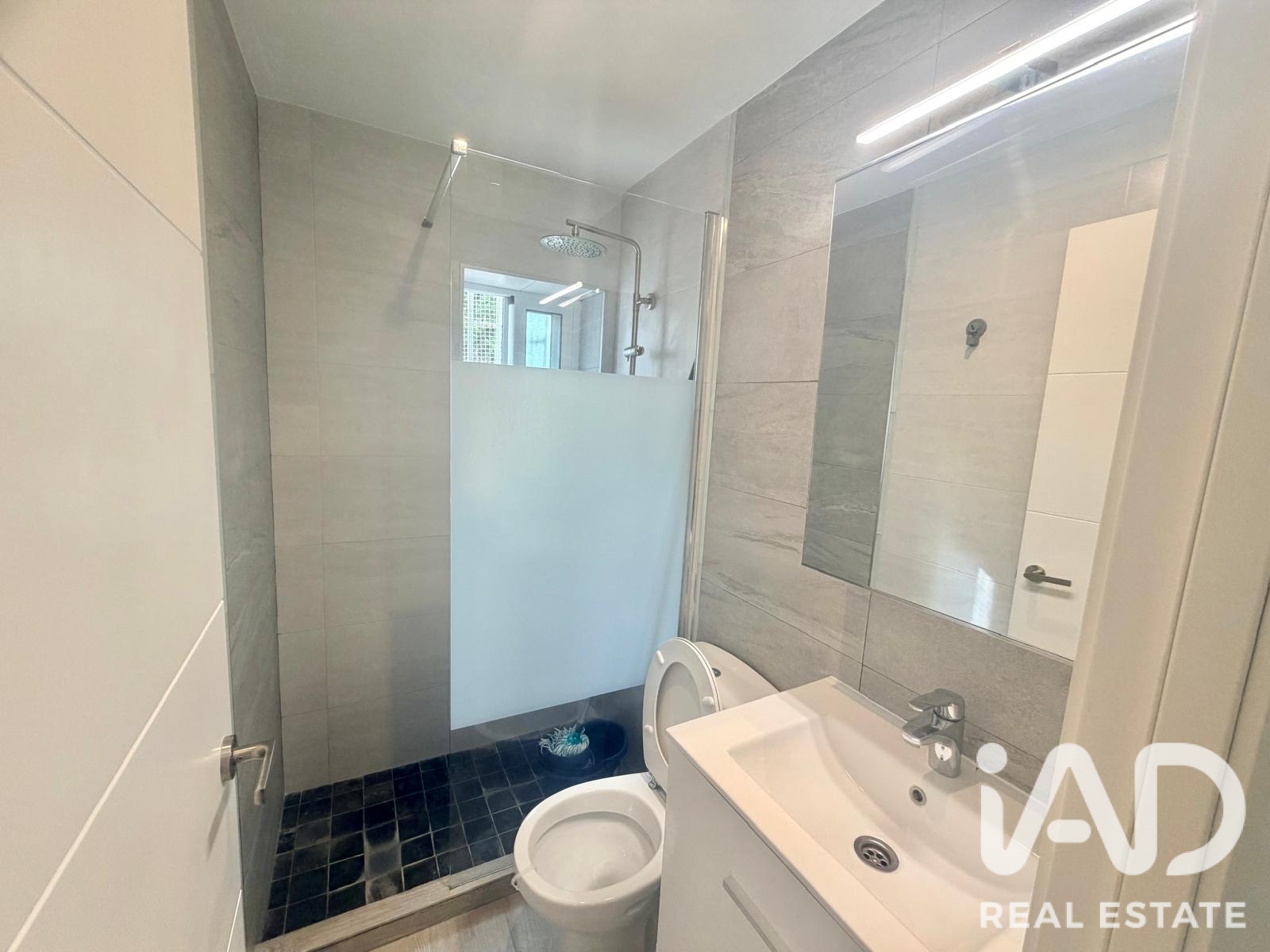 Apartment in Castelldefels, Barcelona, Spain 2 bedrooms, 72 sq.m. No. 195011