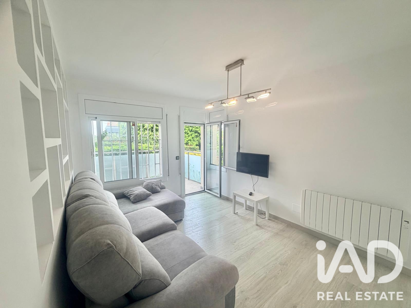 Apartment in Castelldefels, Barcelona, Spain 2 bedrooms, 72 sq.m. No. 195011
