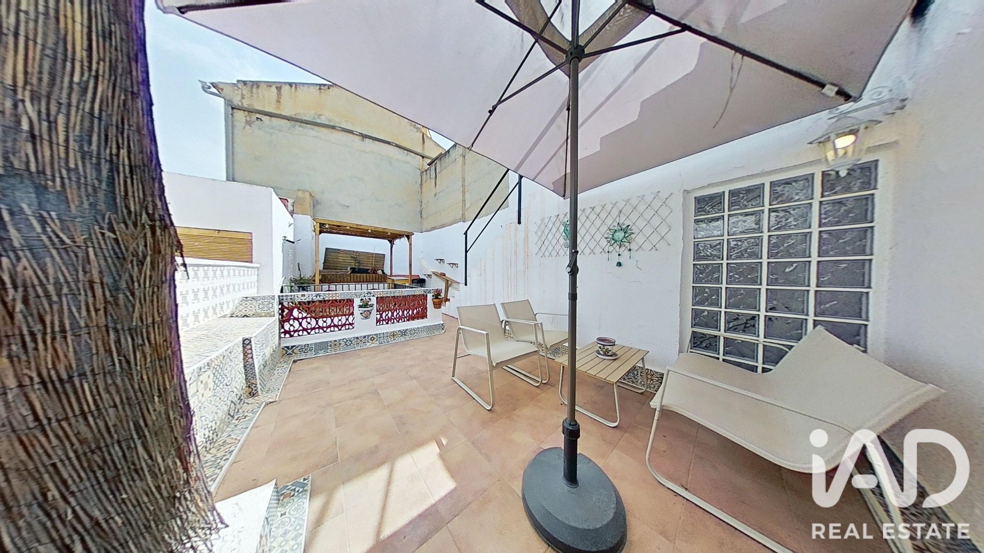 Villa i El Fondo de les Neus, Alicante, Spanien 3 sovrum, 131 kvm. Nr. 195008