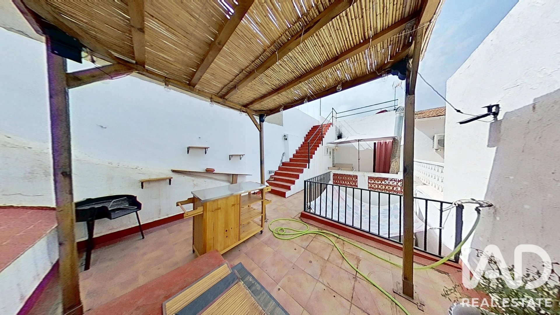 Villa i El Fondo de les Neus, Alicante, Spanien 3 sovrum, 131 kvm. Nr. 195008