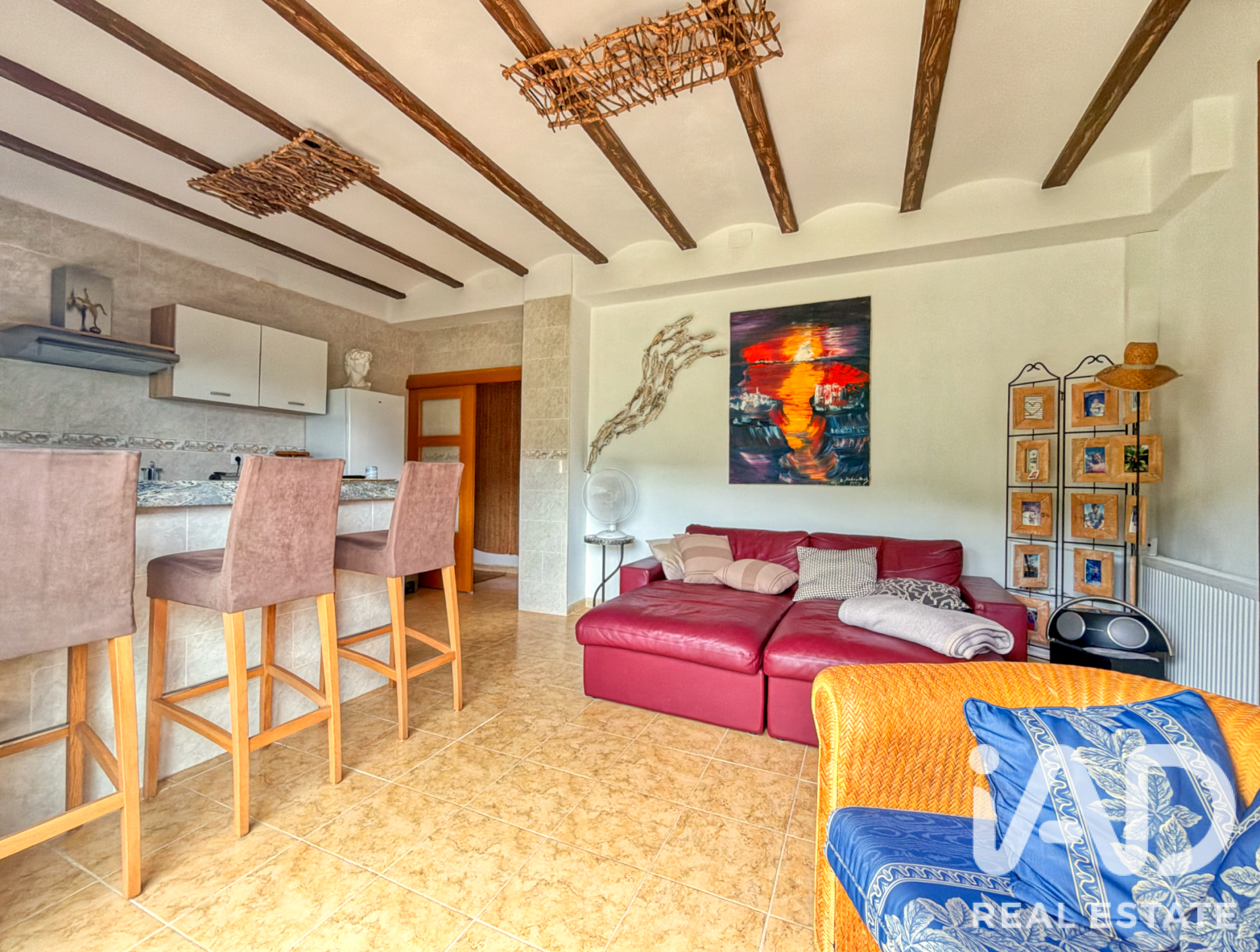 Māja Valencia, Spānijā 3 istabas, 222 m2 Nr. 195012