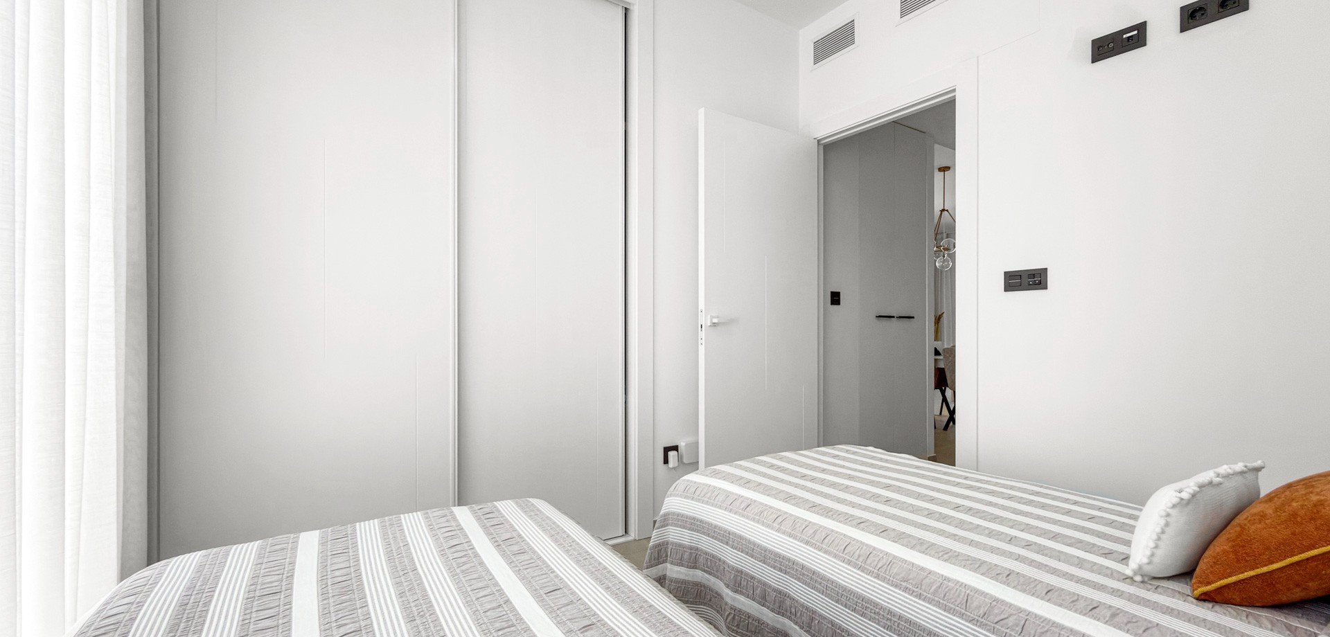 Appartamento a Torrevieja, Alicante, Spagna 2 camere da letto, 71 mq. N° 189106