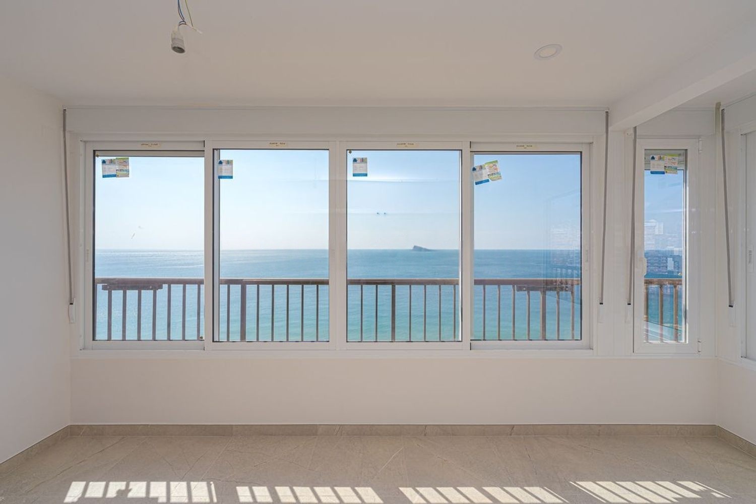 Appartamento a Benidorm, Alicante, Spagna 2 camere da letto, 70 mq. N° 180730