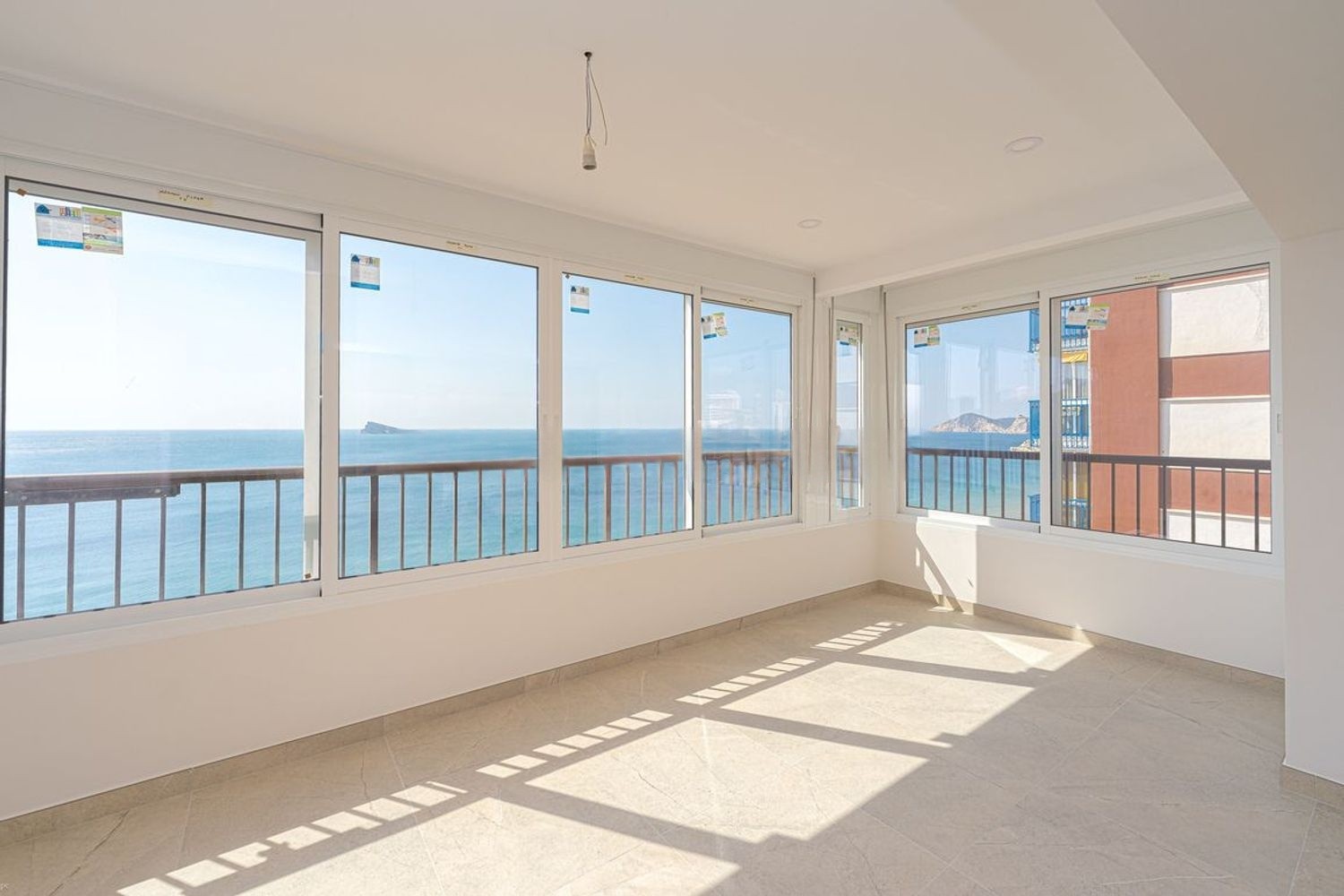 Appartamento a Benidorm, Alicante, Spagna 2 camere da letto, 70 mq. N° 180730