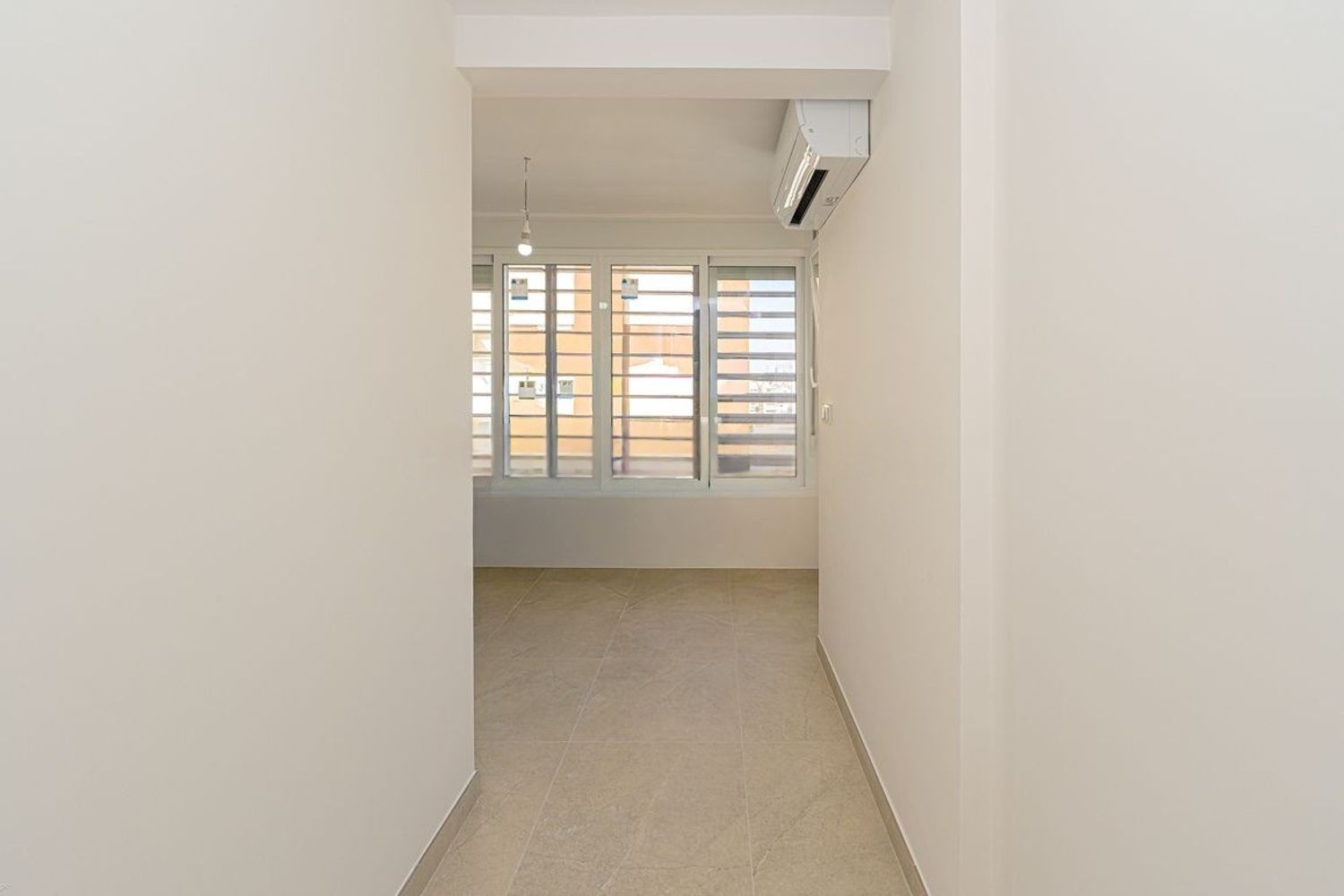 Appartamento a Benidorm, Alicante, Spagna 2 camere da letto, 70 mq. N° 180730