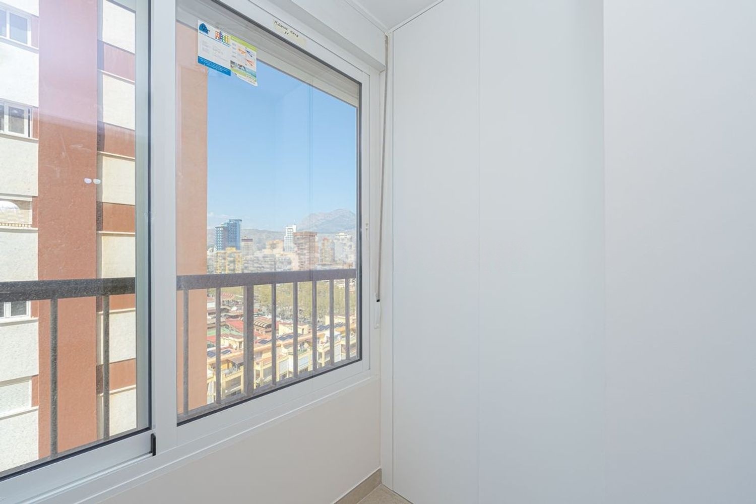 Appartamento a Benidorm, Alicante, Spagna 2 camere da letto, 70 mq. N° 180730