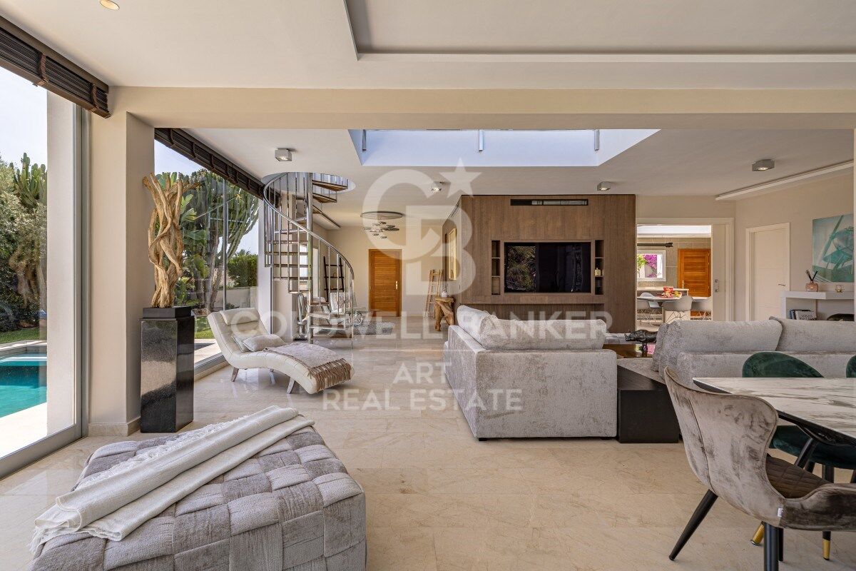 Villa in Marbella, Malaga, Spain 3 bedrooms, 419 sq.m. No. 178904