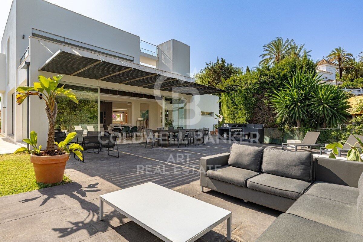 Villa in Marbella, Malaga, Spain 3 bedrooms, 419 sq.m. No. 178904