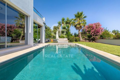 Willa w Marbella, Malaga, Hiszpania 3 sypialnie, 419 mkw. nr 178904
