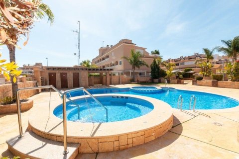 Dzīvoklis Alicante, Spānijā 3 istabas, 110 m2 Nr. 146617