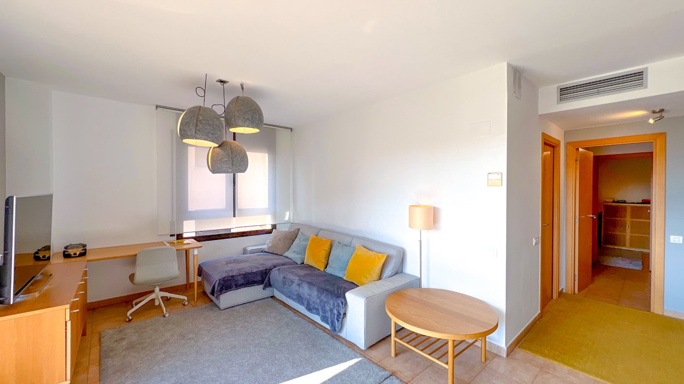 Apartment in Lloret de Mar, Girona, Spain 3 bedrooms, 120 sq.m. No. 139410