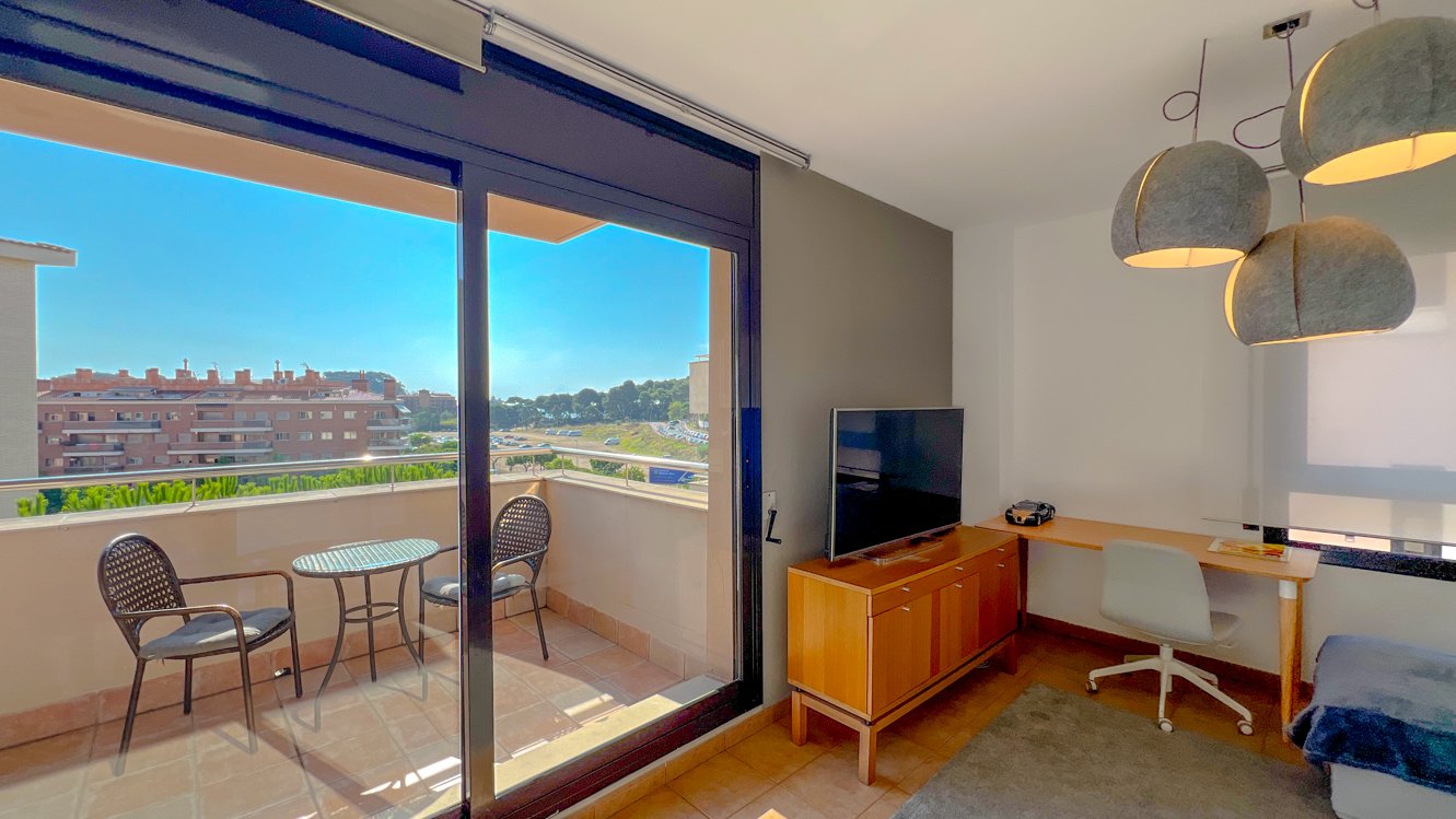 Apartment in Lloret de Mar, Girona, Spain 3 bedrooms, 120 sq.m. No. 139410