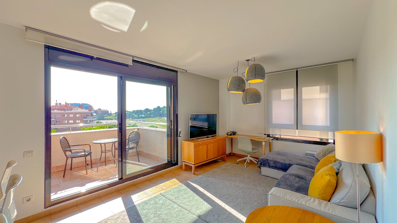 Apartment in Lloret de Mar, Girona, Spain 3 bedrooms, 120 sq.m. No. 139410