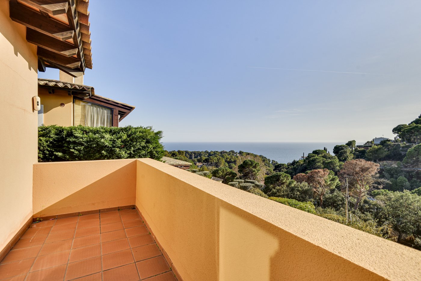 Kaupunkipientalo Tossa de Mar, Girona, Espanja 3 makuuhuonetta, 145 m2 No. 96272